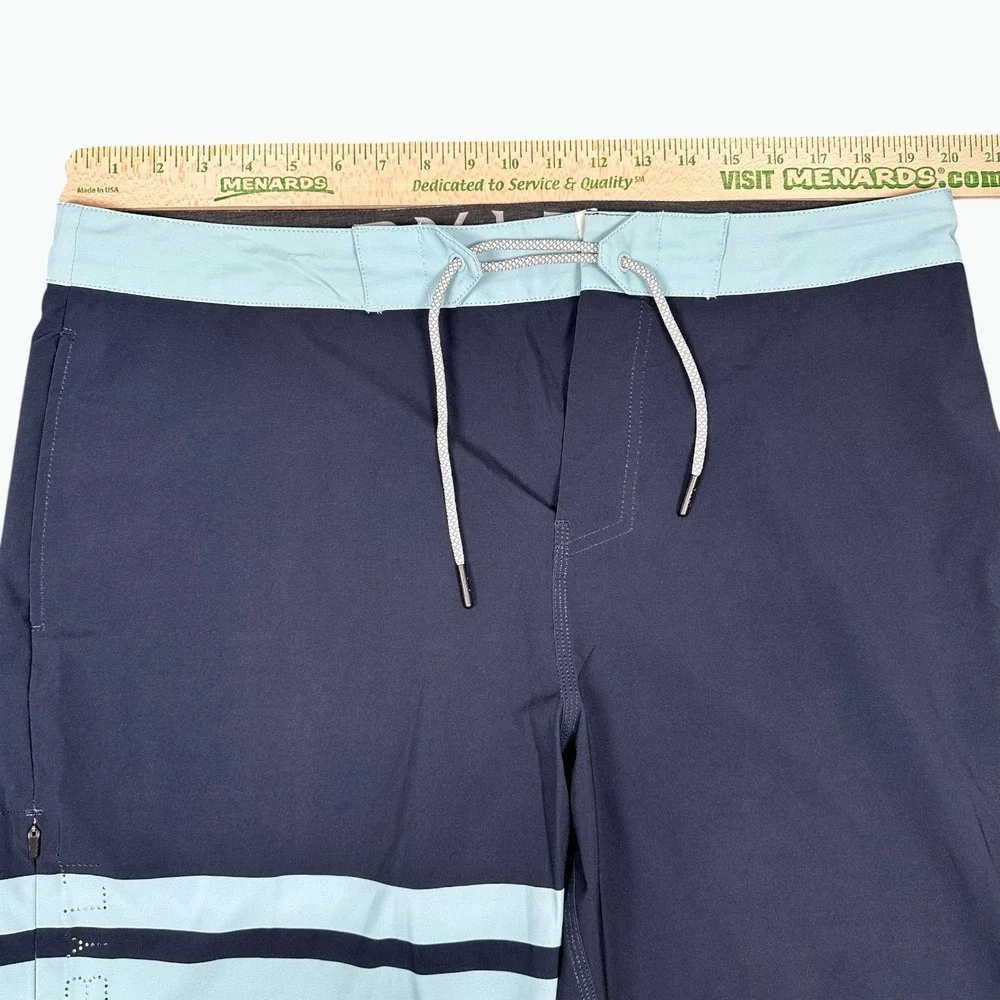 BYLT Coastal Boardshort Swim Men's XXL Navy Blue/Light Blue 9